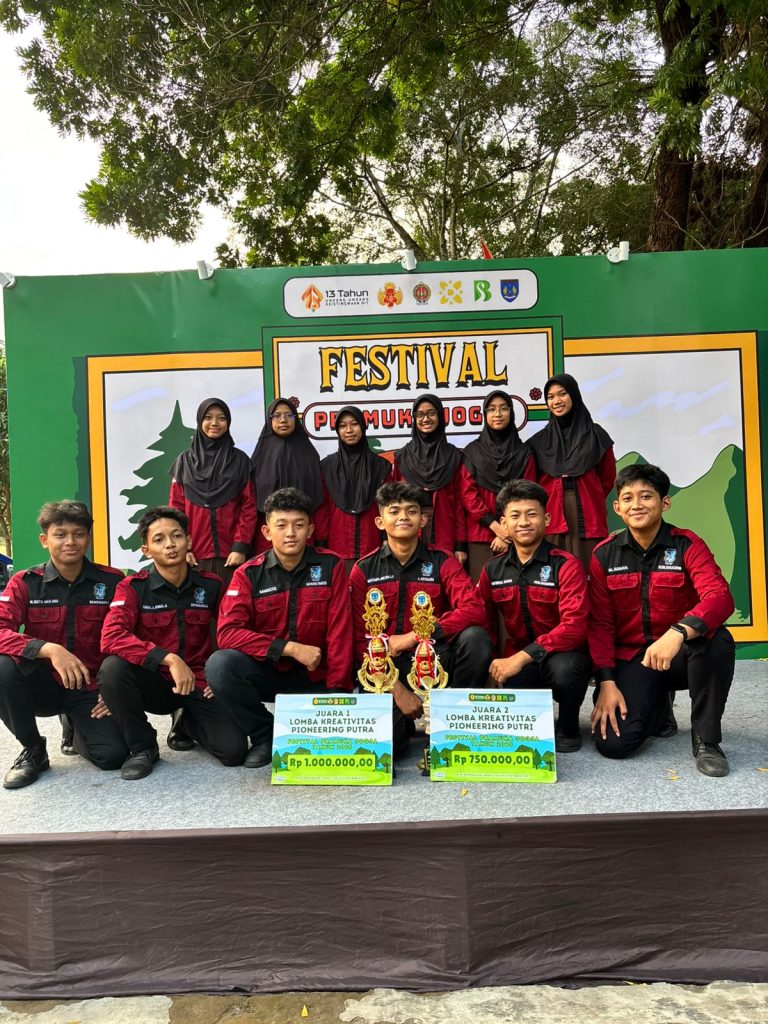 BUKTIKAN KUALITAS: SMPIT ABU BAKAR YOGYAKARTA BORONG JUARA 1 & 2 DALAM LOMBA KREATIVITAS PIONEERING FESTIVAL PRAMUKA JOGJA 2025 TINGKAT DIY