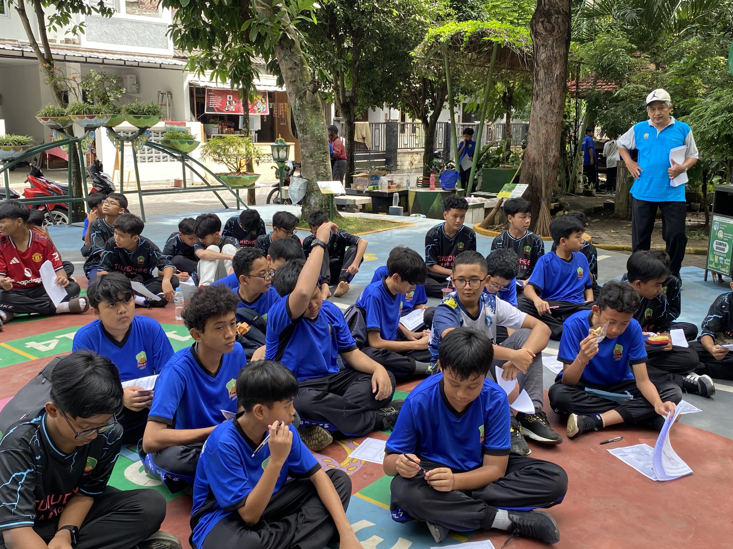 “BLOOM WHERE YOU ARE PLANTED” BUKAN SEKEDAR TEMA BELAKA! AMT KELAS 7 SMPIT ABY CETAK GENERASI QUR’ANI, CAKAP GLOBAL, DAN SAINTIS AUTENTIK