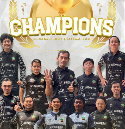 SMPIT Abu Bakar Yogyakarta Raih Juara 3 Lomba Futsal JSIT Tingkat Guru, Karyawan dan Murid 2025