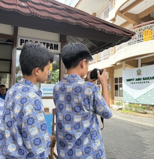 Siswa Kelas VII SMPIT Abu Bakar Yogyakarta Rampungkan Projek Lintas Mapel: “Harmoni Tanpa Ghibah”