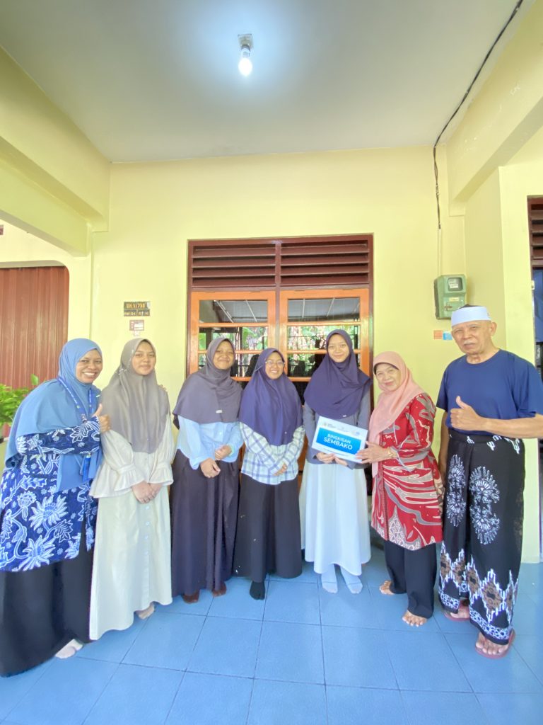 Milad ke-25 SMPIT ABY: Pentas Seni, Bakti Sosial, dan Pemeriksaan Kesehatan