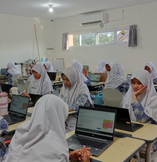 ASAT SEMESTER GENAP SMPIT ABU BAKAR YOGYAKARTA BERJALAN LANCAR DAN KONDUSIF